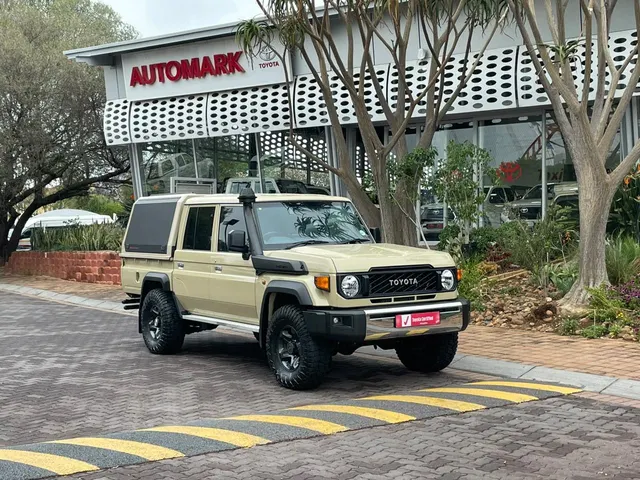 2025 Toyota Land Cruiser 79 4.5D-4D LX V8 Double Cab