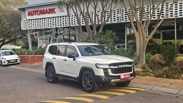 2025 Toyota Land Cruiser 300 3.3D GR-Sport