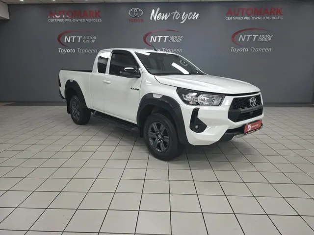2025 Toyota Hilux 2.4GD-6 Xtra Cab Raider Manual
