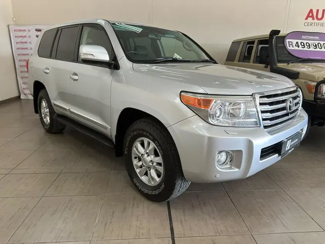 2015 Toyota Land Cruiser 200 4.5D-4D V8 VX