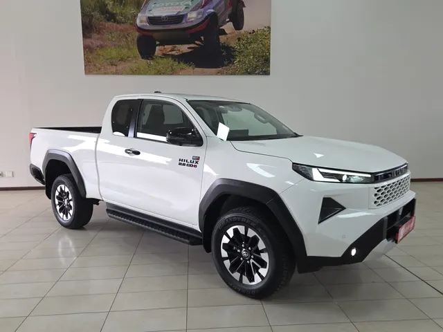 2026 Toyota Hilux 2.8GD-6 Xtra Cab Raider X