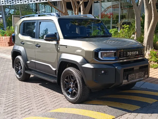2026 Toyota Land Cruiser FJ 2.7 4x4 VX