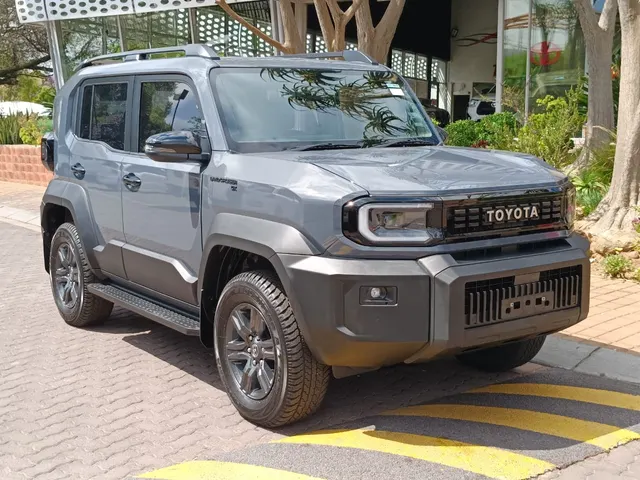 2026 Toyota Land Cruiser FJ 2.7 4x4 GX