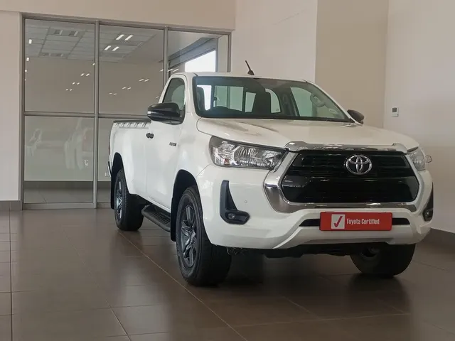 2025 Toyota Hilux 2.4GD-6 Single Cab Raider Manual