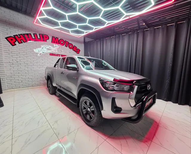 2022 Toyota Hilux 2.4GD-6 Xtra Cab Raider Auto