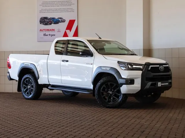 2023 Toyota Hilux 2.8GD-6 Xtra Cab 4x4 Legend Auto