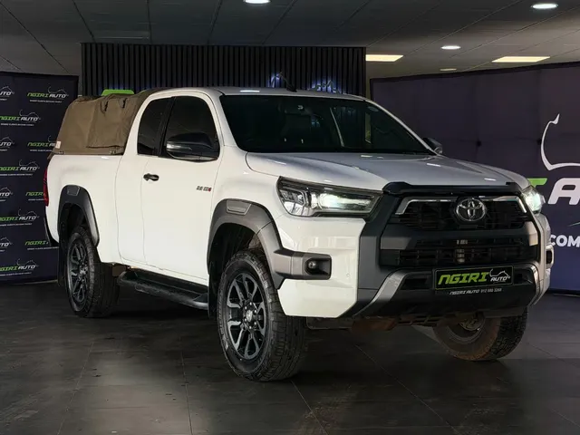 2023 Toyota Hilux 2.8GD-6 Xtra Cab Legend