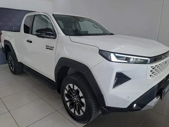 2026 Toyota Hilux 2.8GD-6 Xtra Cab Raider X 4x4