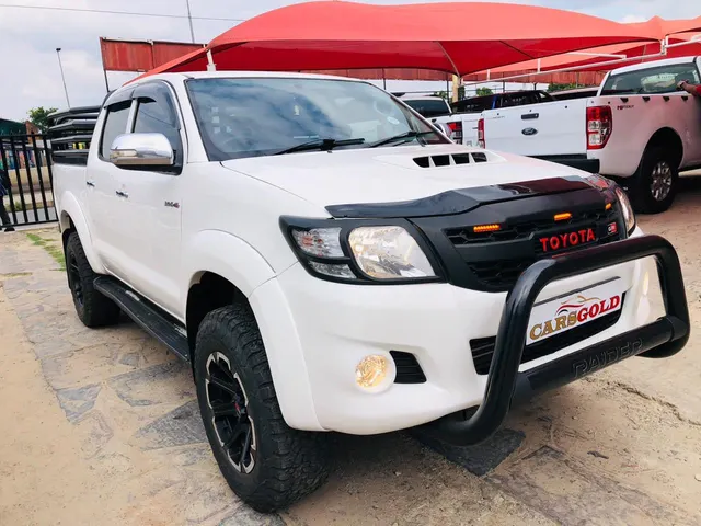 2014 Toyota Hilux 3.0D-4D Double Cab 4x4 Raider Legend 45 Auto