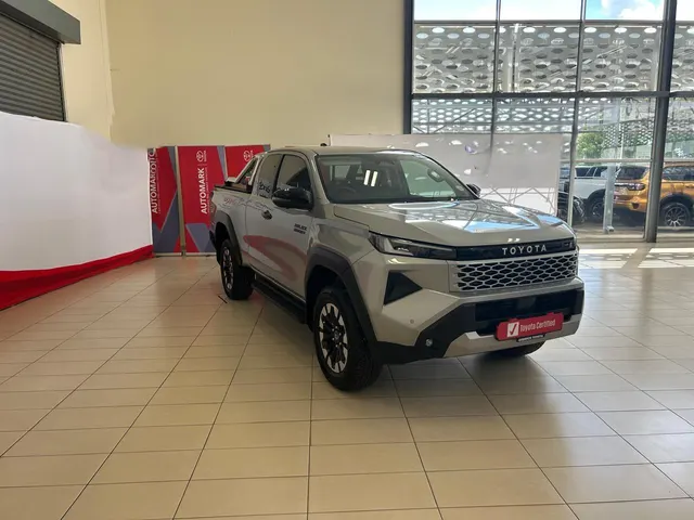 2026 Toyota Hilux 2.8GD-6 Xtra Cab Raider X