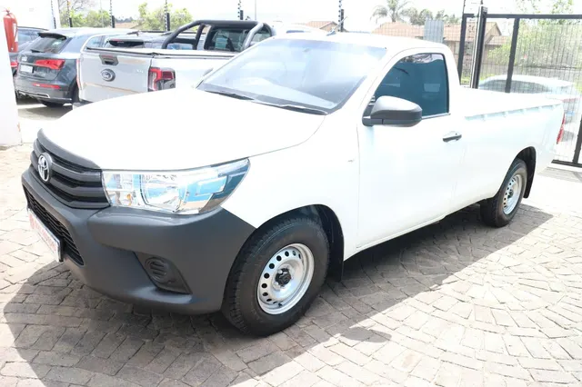 2025 Toyota Hilux 2.4GD Single Cab S (Aircon)