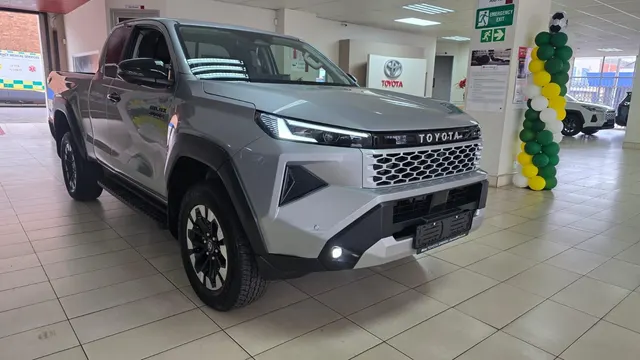 2026 Toyota Hilux 2.8GD-6 Xtra Cab Raider X 4x4