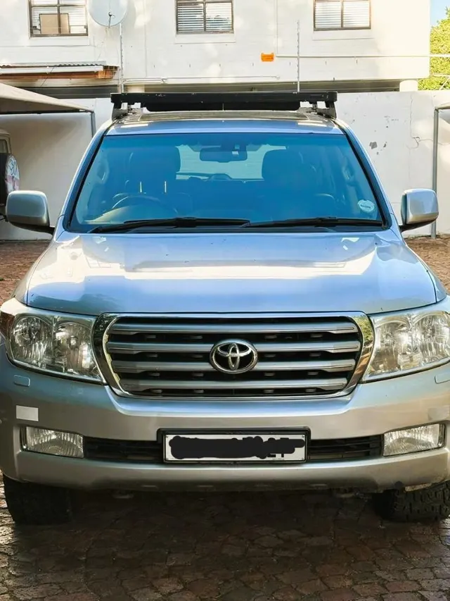 2009 Toyota Land Cruiser 200 4.5D-4D VX