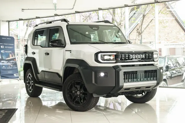 2026 Toyota Land Cruiser FJ 2.7 4x4 VX