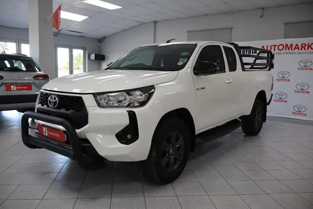 2025 Toyota Hilux 2.4GD-6 Xtra Cab Raider Auto
