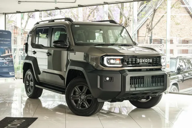 2026 Toyota Land Cruiser FJ 2.7 4x4 GX