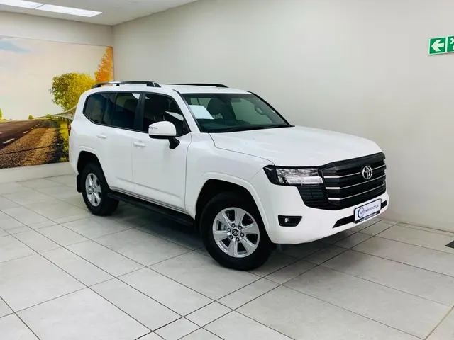 2026 Toyota Land Cruiser 300 3.3D GX-R
