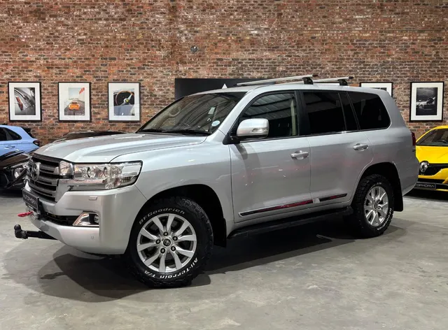 2015 Toyota Land Cruiser 200 4.5D-4D V8 VX
