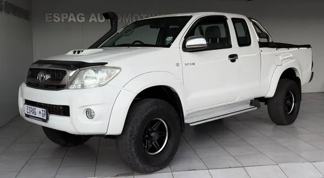 2011 Toyota Hilux 3.0D-4D Xtra Cab Raider