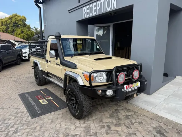 2020 Toyota Land Cruiser 79 Land Cruiser 79 4.5D-4D LX V8 Namib
