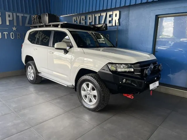 2022 Toyota Land Cruiser 300 3.3D GX-R