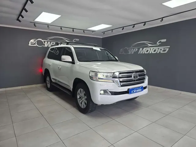 2017 Toyota Land Cruiser 200 4.5D-4D V8 VX