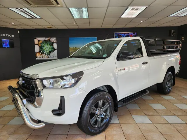 2025 Toyota Hilux 2.4GD-6 Single Cab Raider Manual