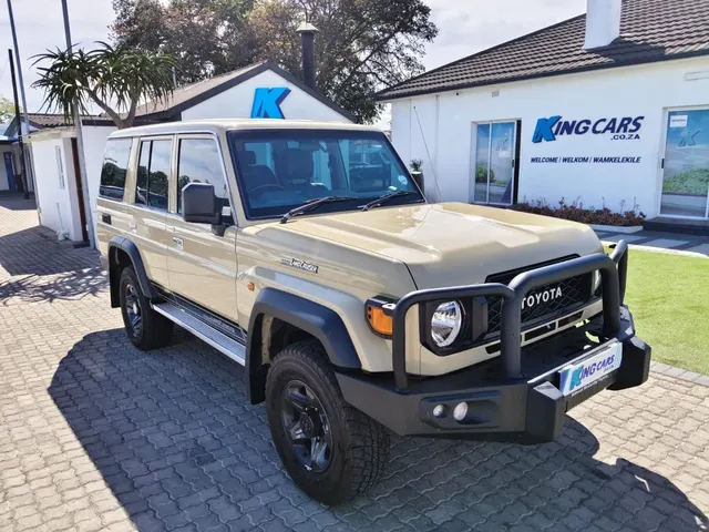 2026 Toyota Land Cruiser 76 2.8GD-6 Station Wagon VX
