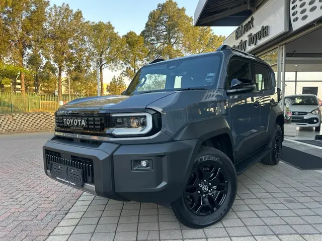 2026 Toyota Land Cruiser FJ 2.7 4x4 VX