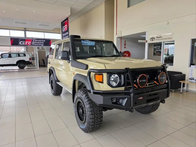 2026 Toyota Land Cruiser 76 2.8GD-6 Station Wagon