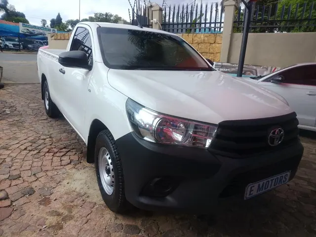 2025 Toyota Hilux 2.4GD Single Cab S (Aircon)