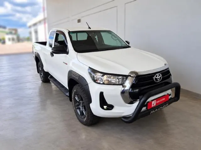 2024 Toyota Hilux 2.4GD-6 Xtra Cab Raider Manual