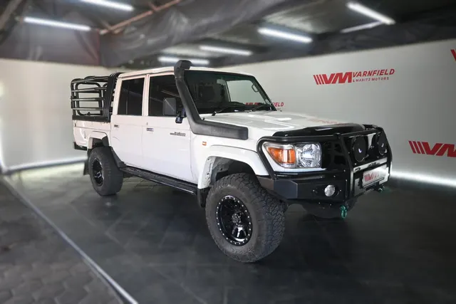 2022 Toyota Land Cruiser 79 4.0 V6 Double Cab