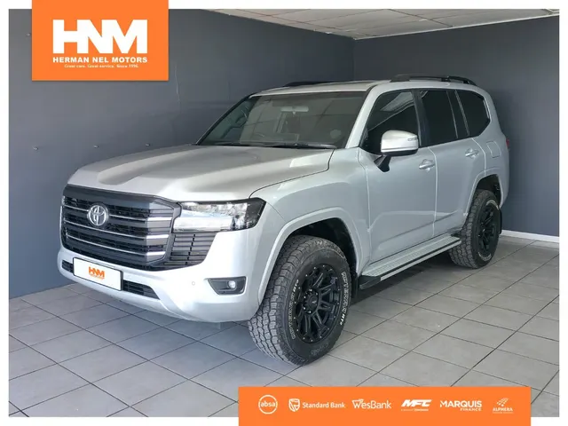 2023 Toyota Land Cruiser 300 3.3D GX-R