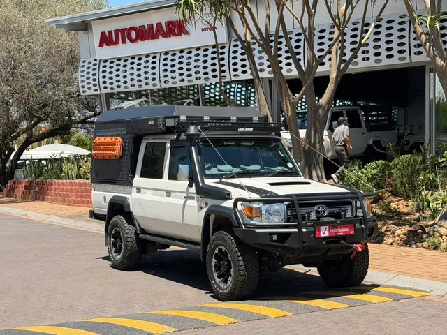2021 Toyota Land Cruiser 79 4.5D-4D LX V8 Double Cab