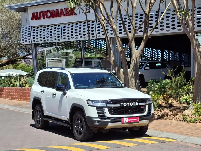 2026 Toyota Land Cruiser 300 3.3D GR Sport