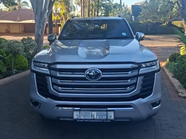 2021 Toyota Land Cruiser 300 3.5T ZX