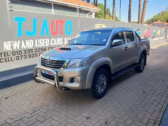 2015 Toyota Hilux 3.0D-4D Double Cab Raider Legend 45