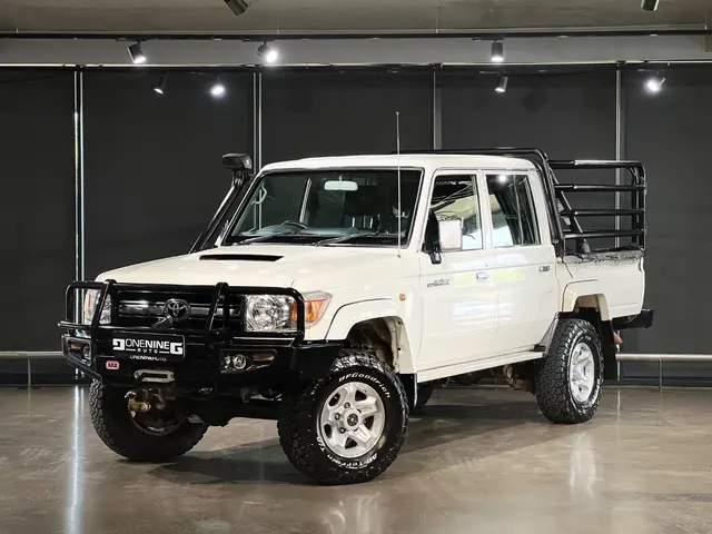 2015 Toyota Land Cruiser 79 4.5D-4D LX V8 Double Cab