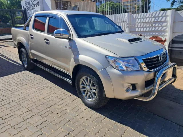 2015 Toyota Hilux 3.0D-4D Double Cab Raider Legend 45