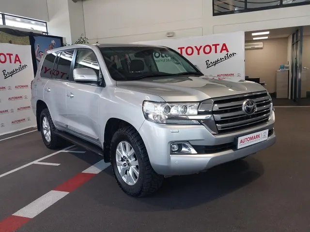 2017 Toyota Land Cruiser 200 4.5D-4D V8 VX