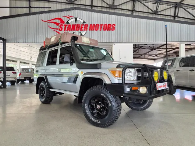 2011 Toyota Land Cruiser 76 Land Cruiser 76 4.2D Station Wagon