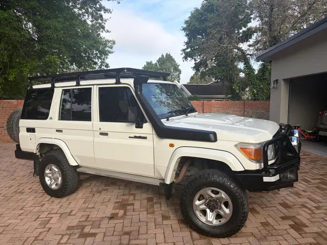 2010 Toyota Land Cruiser 76 Land Cruiser 76 4.2D Station Wagon