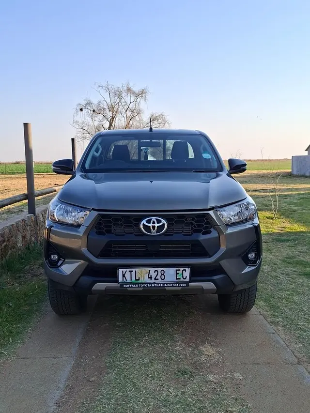 2025 Toyota Hilux 2.4GD-6 Xtra Cab Raider Manual