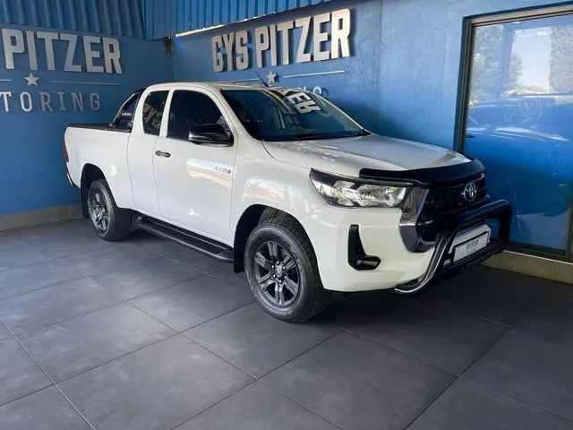 2022 Toyota Hilux 2.4GD-6 Xtra Cab Raider