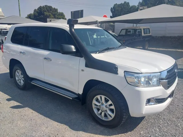 2017 Toyota Land Cruiser 200 4.5D-4D V8 GX