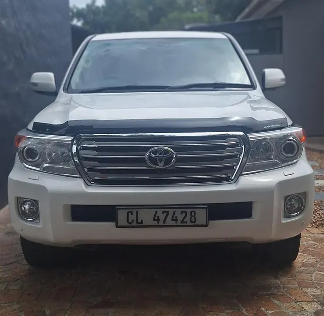 2014 Toyota Land Cruiser 200 4.5D-4D V8 VX