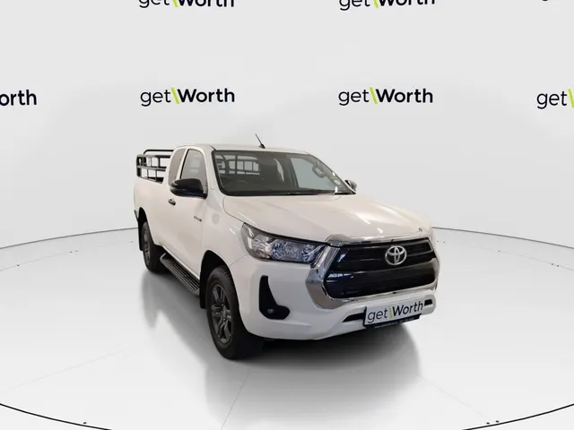 2024 Toyota Hilux 2.4GD-6 Xtra Cab Raider Auto