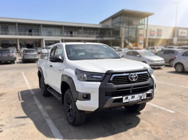 2022 Toyota Hilux 2.8GD-6 Xtra Cab Legend Auto