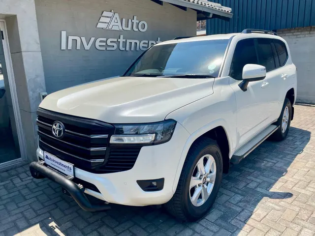 2022 Toyota Land Cruiser 300 3.3D GX-R